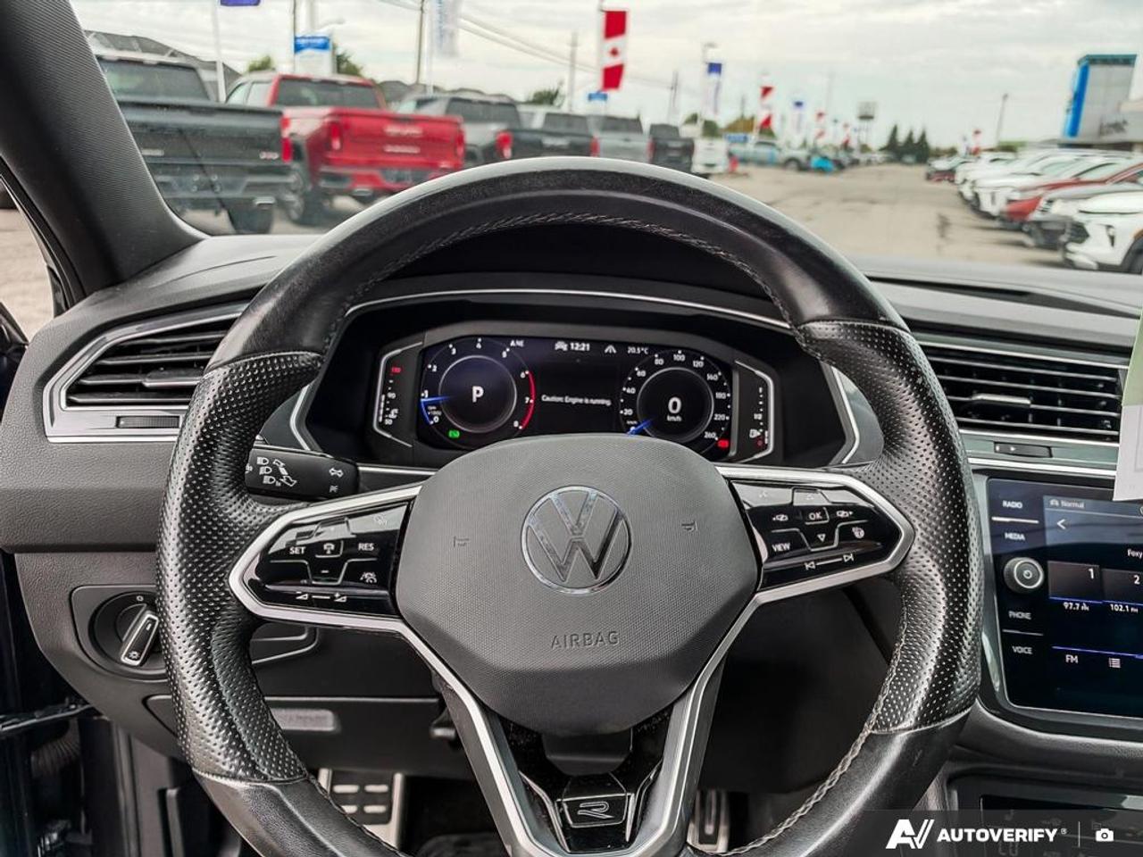 2023 Volkswagen Tiguan Comfortline R-Line Black 4dr All-Wheel Drive 4MOTION Photo