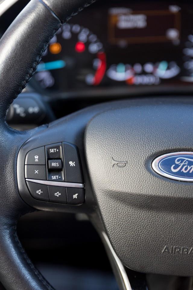 2020 Ford Escape SEL 4dr All-Wheel Drive Photo