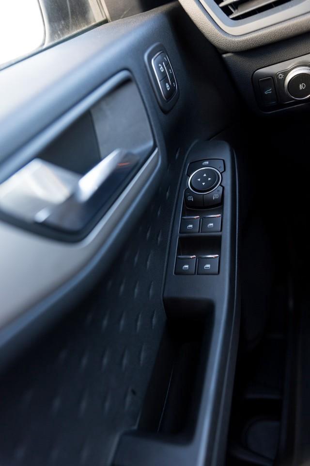 2020 Ford Escape SEL 4dr All-Wheel Drive Photo