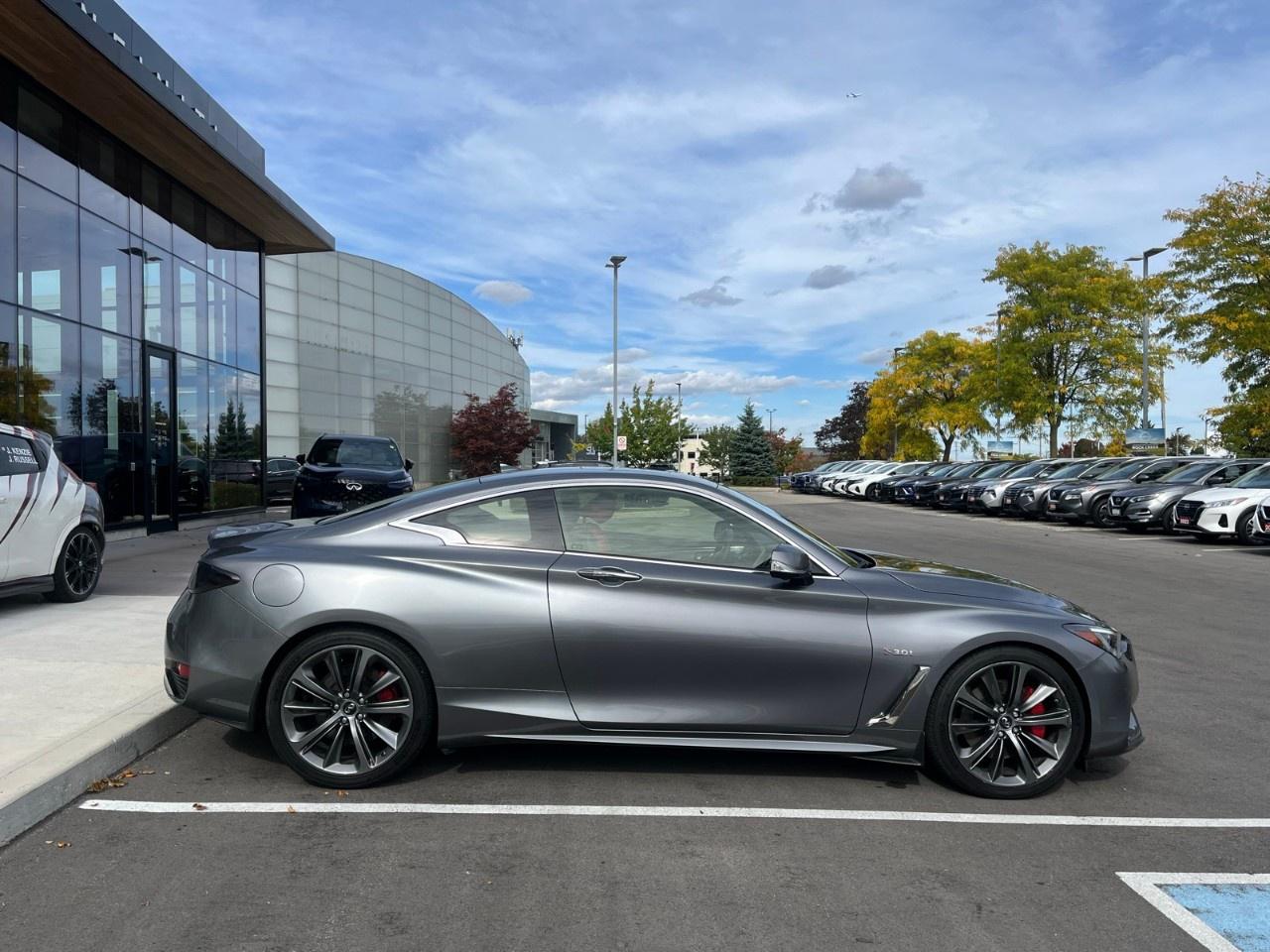 2018 Infiniti Q60 Red Sport 400 AWD Photo
