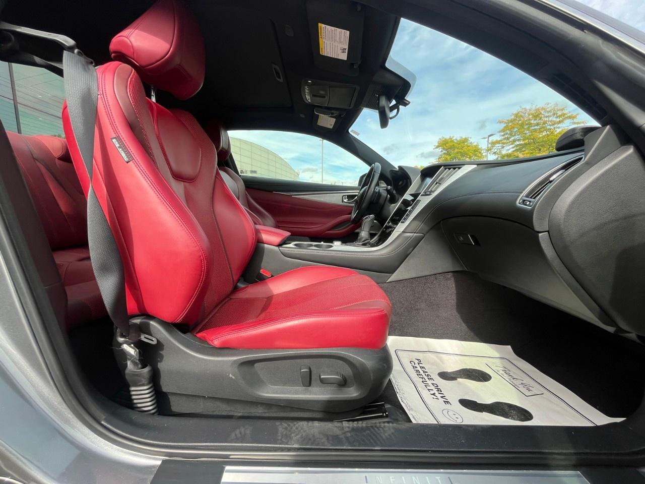 2018 Infiniti Q60 Red Sport 400 AWD Photo