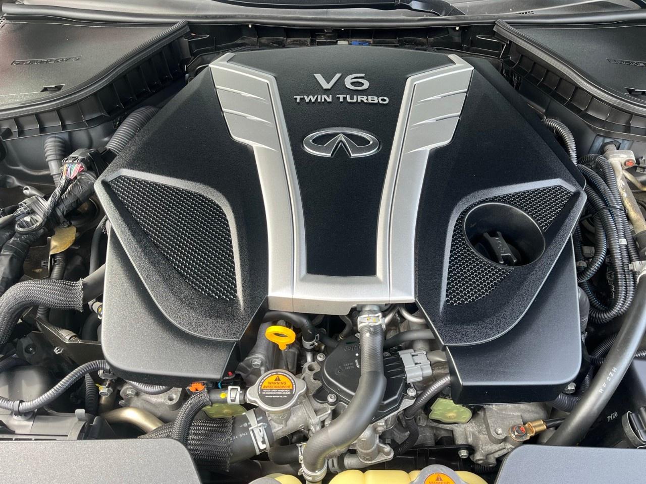 2018 Infiniti Q60 Red Sport 400 AWD Photo