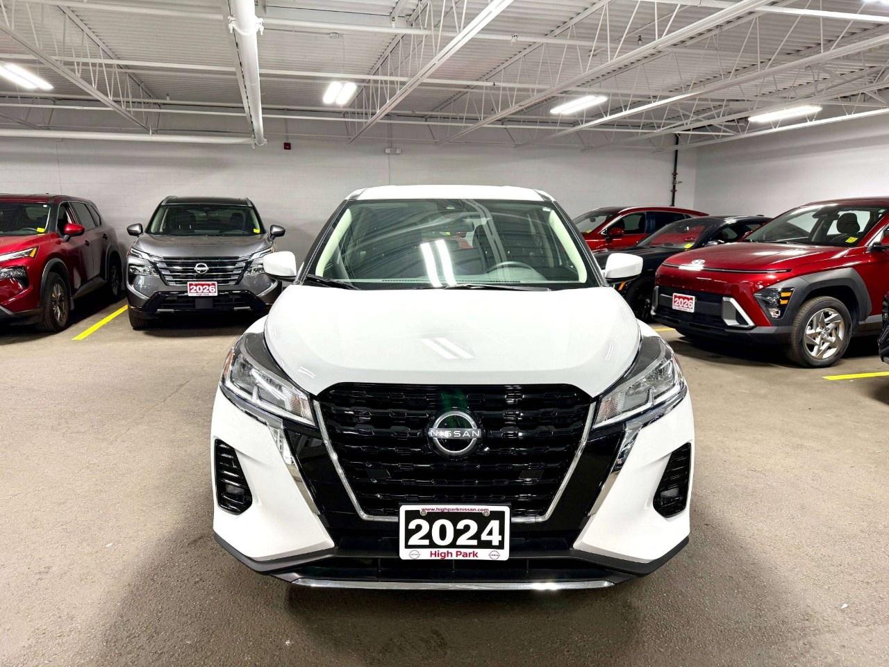 2024 Nissan Kicks S FWD Photo2