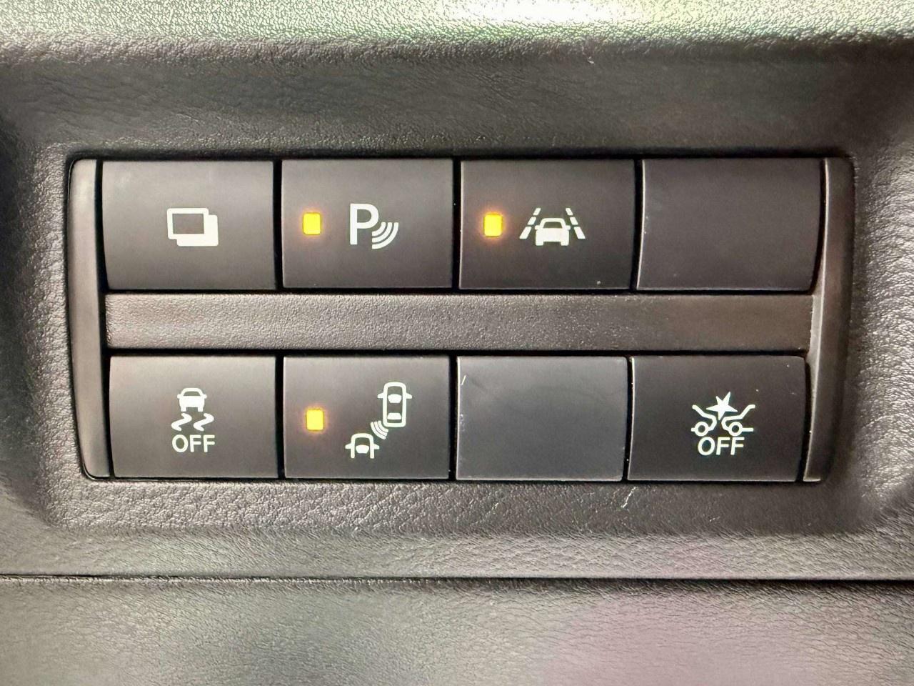 2024 Nissan Kicks S FWD Photo