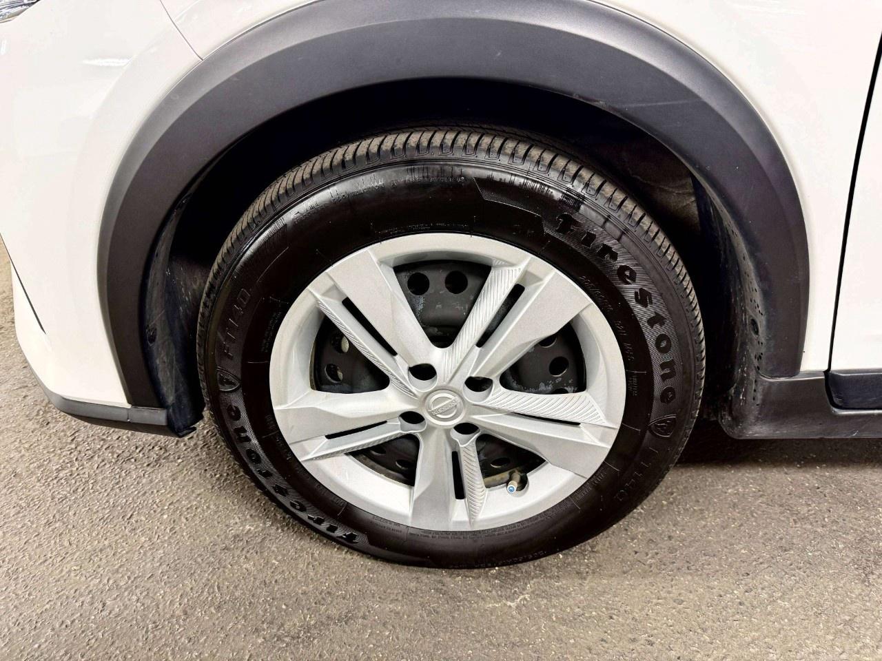 2024 Nissan Kicks S FWD Photo