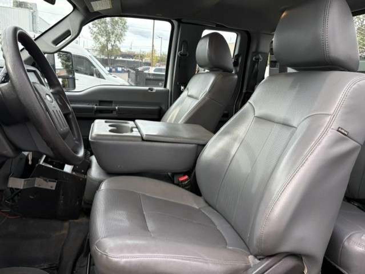 2011 Ford F-350 4WD **6.7L DIESEL-UTILITY BOX-WALTCO POWER LIFT** Photo