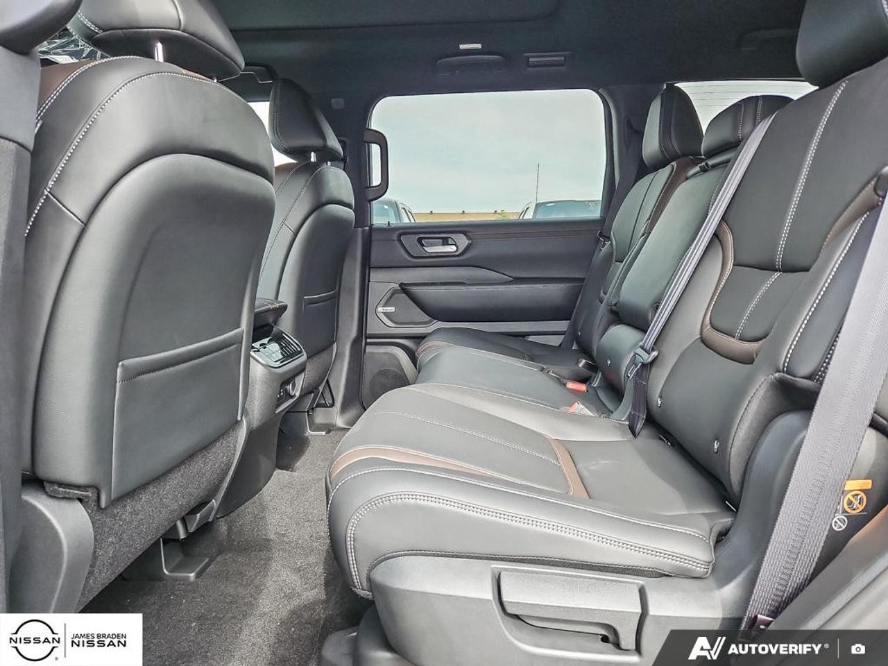 2027 Nissan Armada SL 4x4 Photo