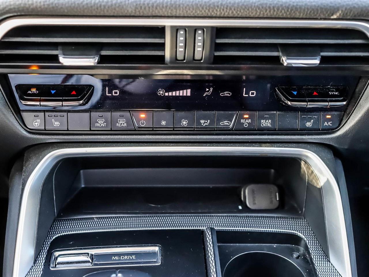 2025 Mazda CX-70 MHEV GT AWD Photo
