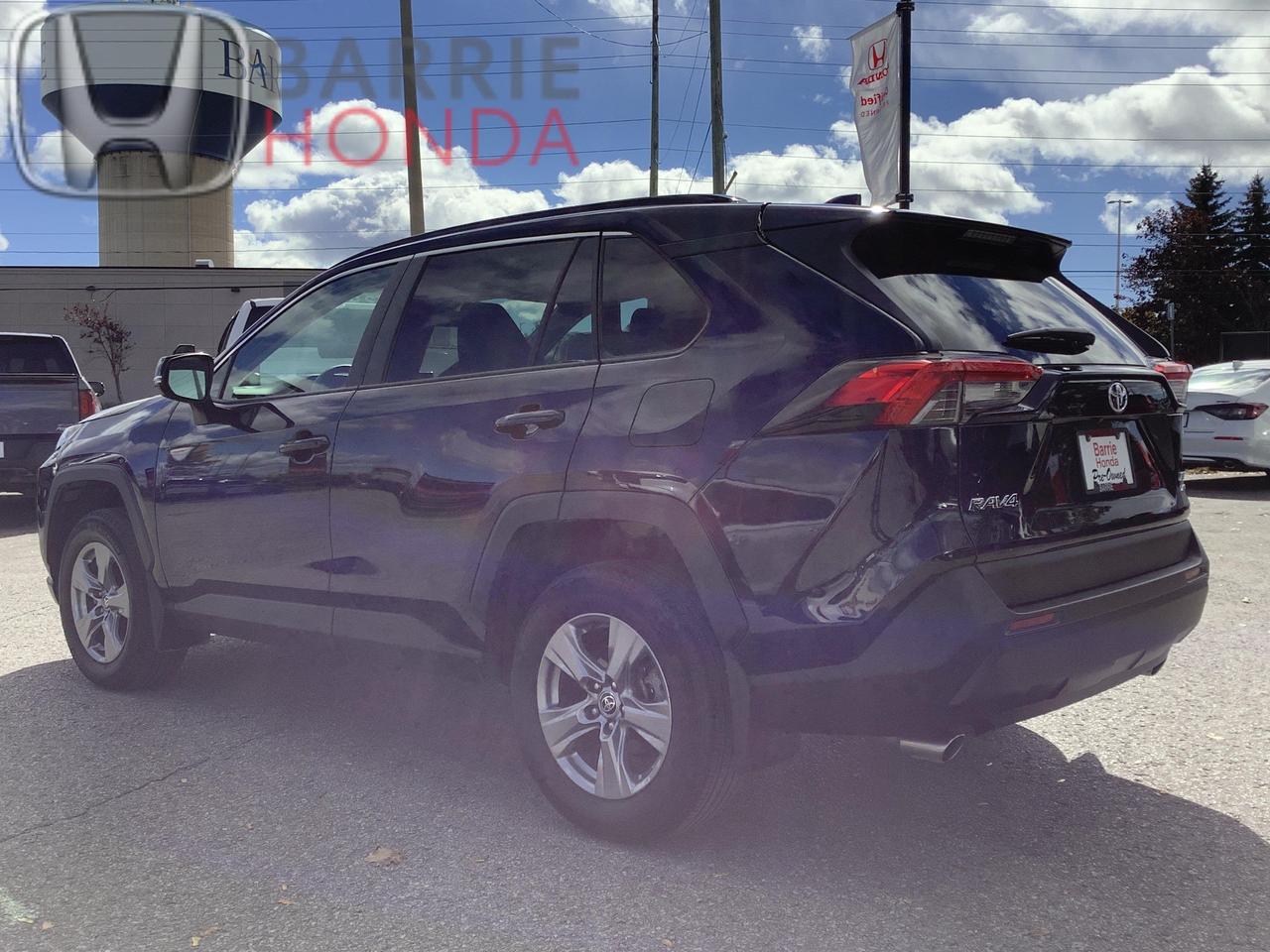2024 Toyota RAV4 XLE 4dr All-wheel Drive Photo