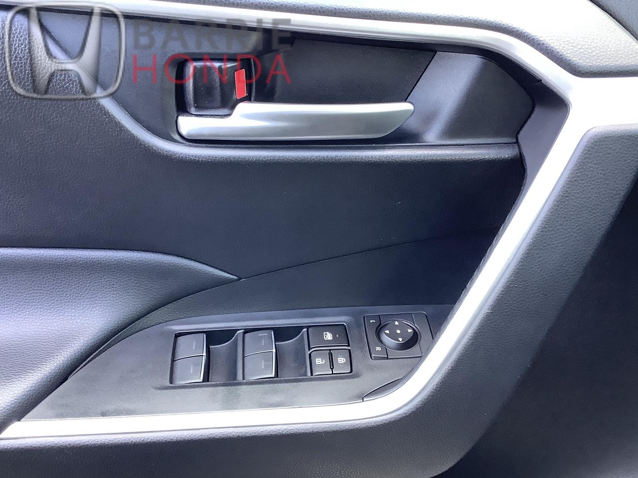 2024 Toyota RAV4 XLE 4dr All-wheel Drive Photo