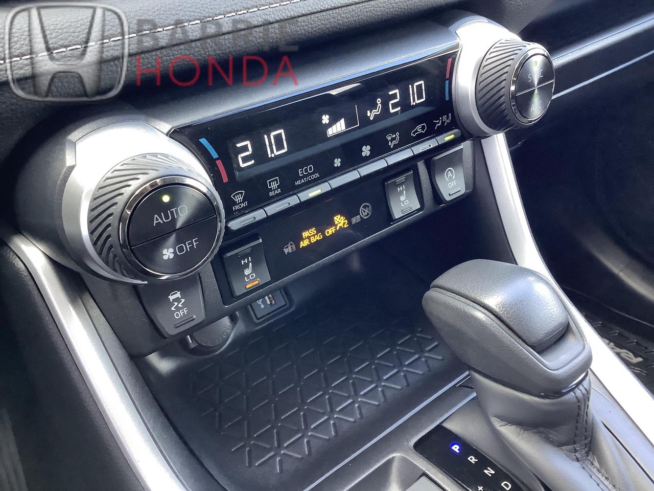 2024 Toyota RAV4 XLE 4dr All-wheel Drive Photo