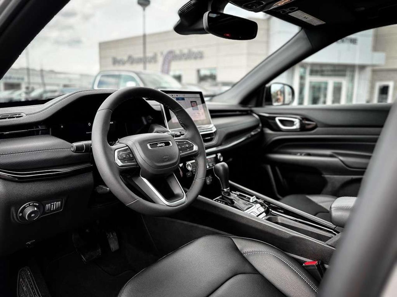 2026 Jeep Compass Limited   LIMITED ALTITUDE   PANORAMIC ROOF   ALPINE AUDIO   ADAPTIVE CRUISE   NAVIGATION Photo