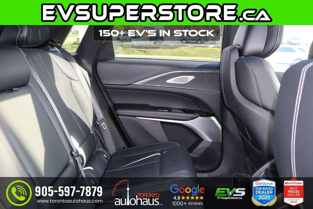 2024 Cadillac LYRIQ LUXURY 2 PKG I 600 E4 I AWD Photo