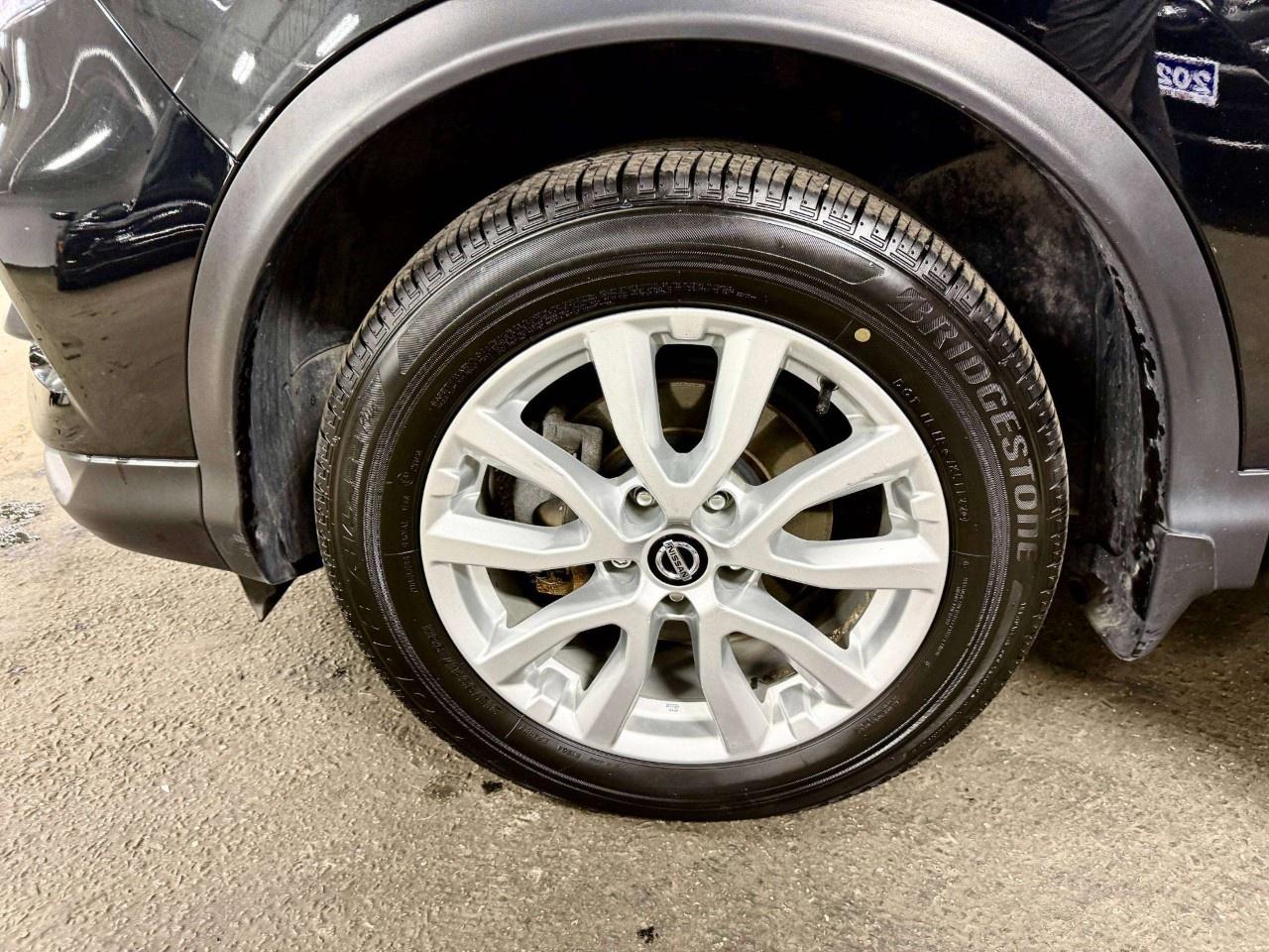 2022 Nissan Qashqai FWD SV CVT Photo