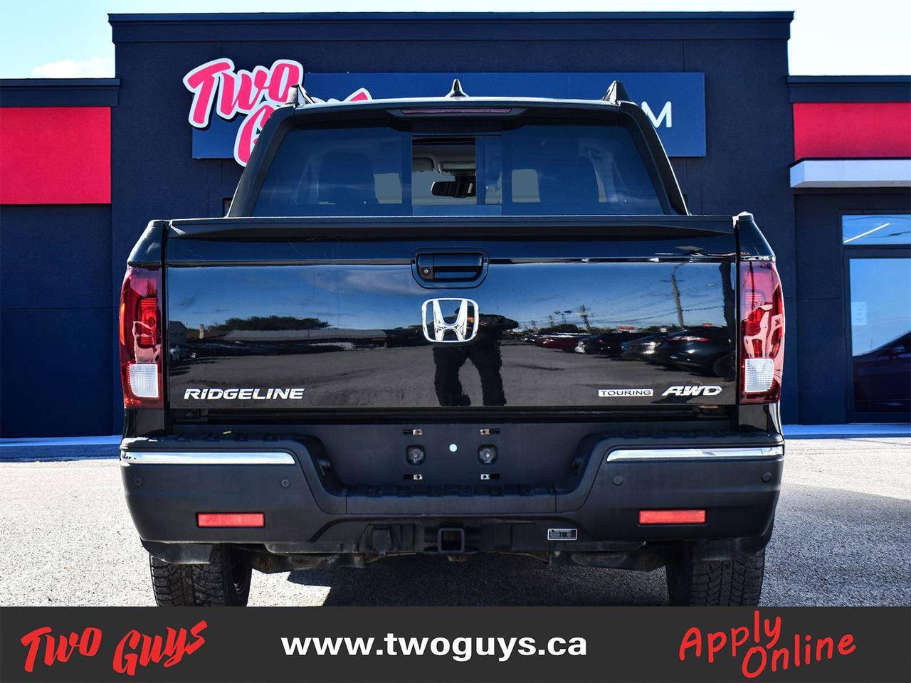 2019 Honda Ridgeline Touring AWD Sunroof Nav Leather Back Up Camera Photo