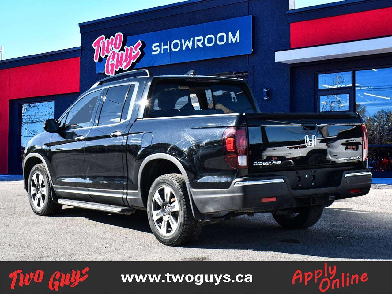 2019 Honda Ridgeline Touring AWD Sunroof Nav Leather Back Up Camera Photo