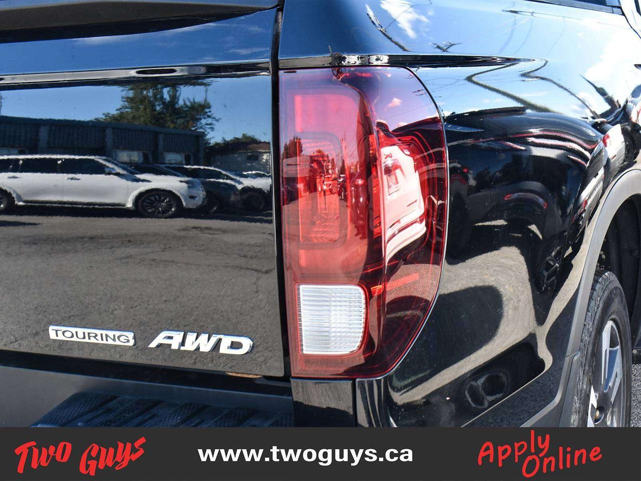 2019 Honda Ridgeline Touring AWD Sunroof Nav Leather Back Up Camera Photo