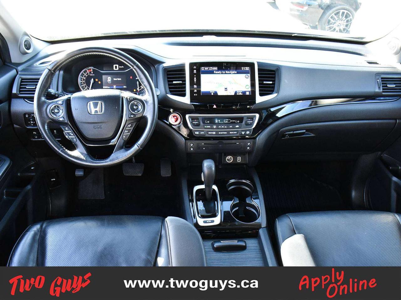 2019 Honda Ridgeline Touring AWD Sunroof Nav Leather Back Up Camera Photo