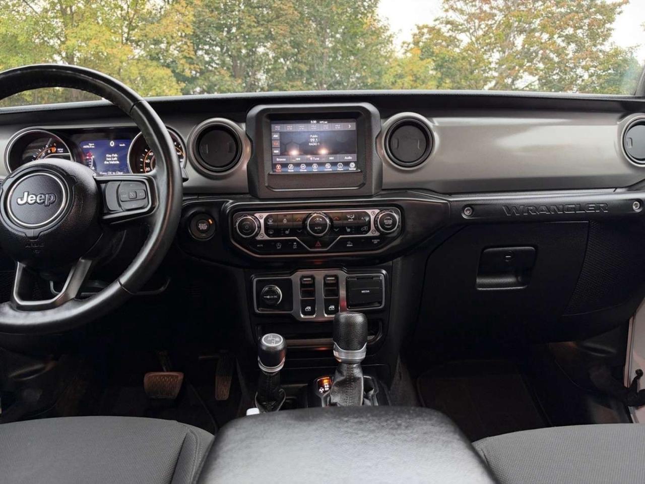 2021 Jeep Wrangler Sport S 4x4 * NO ACCIODENTS / CARPLAY / CAMERA / POWER OPTIONS Photo