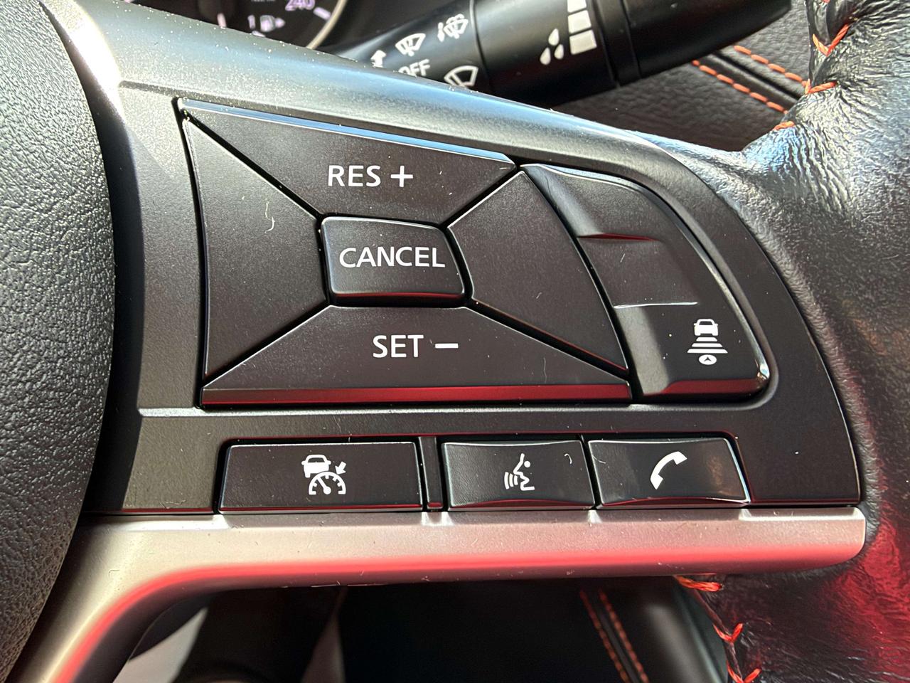 2022 Nissan Sentra SR ** CALL BELLEVILLE 613-961-8848** Photo