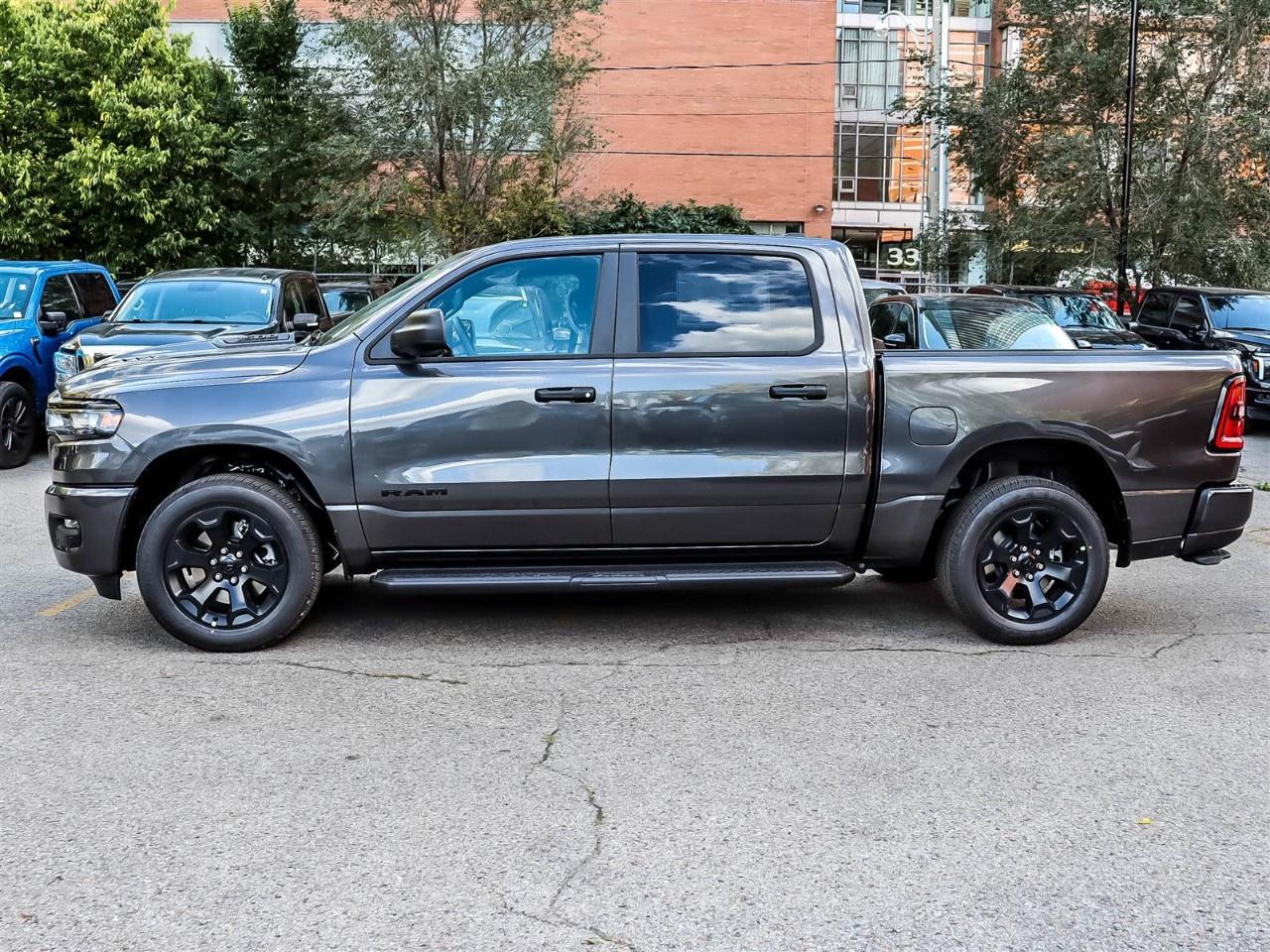 2027 RAM 1500 Express 4x4 Crew Cab 5'7" Box Photo