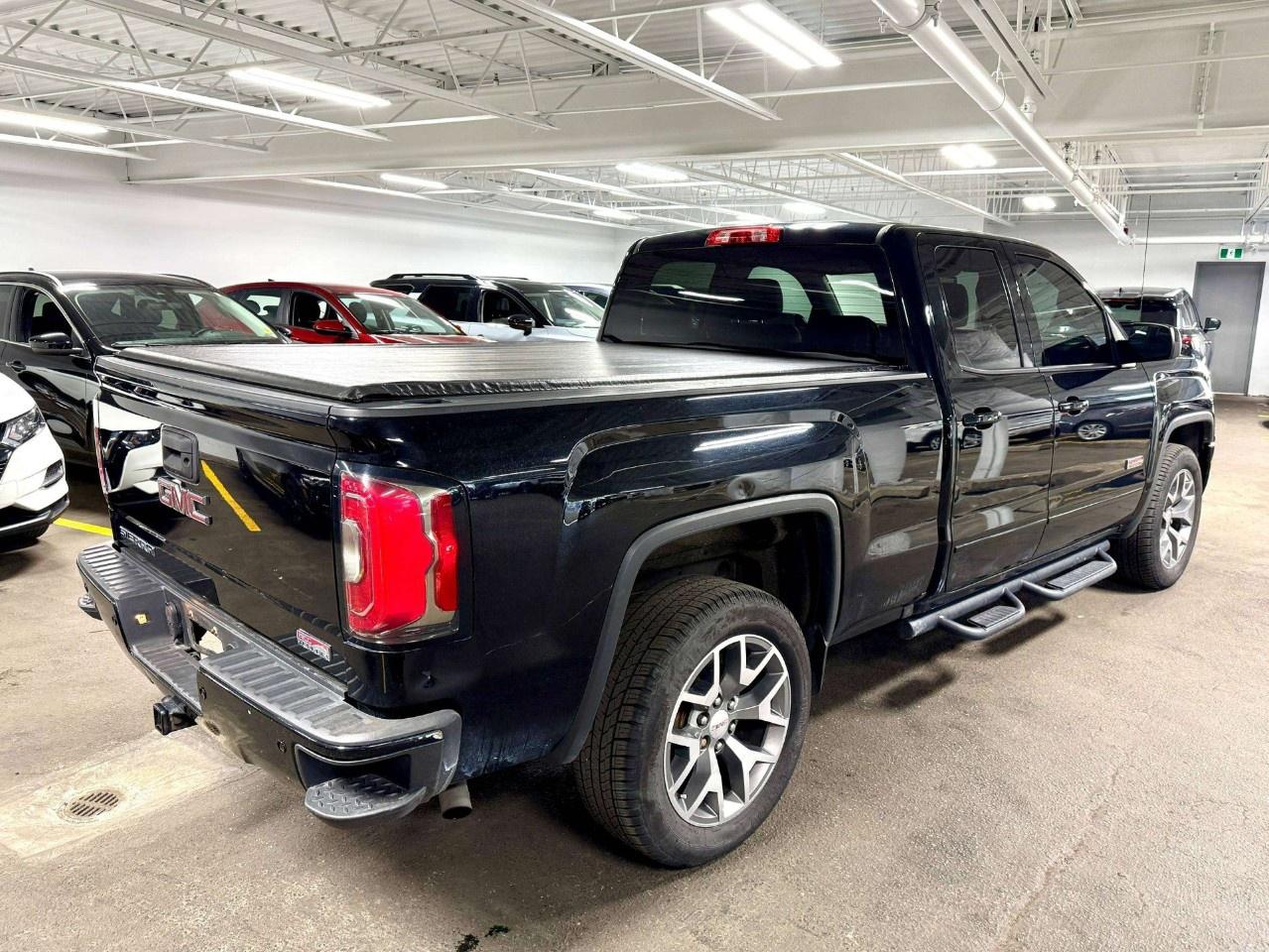 2018 GMC Sierra 1500 4WD Double Cab Standard Box SLT Photo