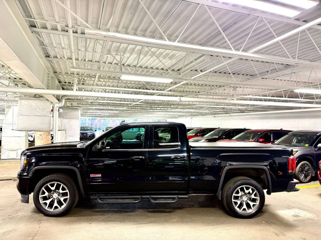 2018 GMC Sierra 1500 4WD Double Cab Standard Box SLT Photo