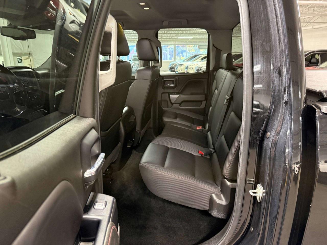 2018 GMC Sierra 1500 4WD Double Cab Standard Box SLT Photo