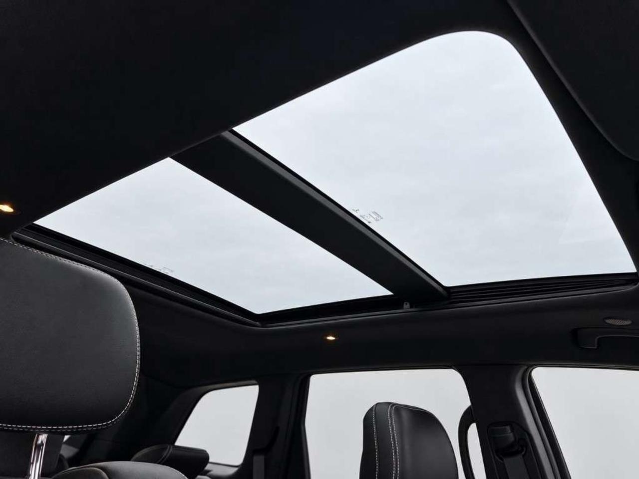 2017 Jeep Grand Cherokee 6.4L SRT AWD   Harman Kardon LOGIC7 Surround Sound   Bright White on Black Leather/Suede   8.4in Uconnect Touchscreen wit Photo