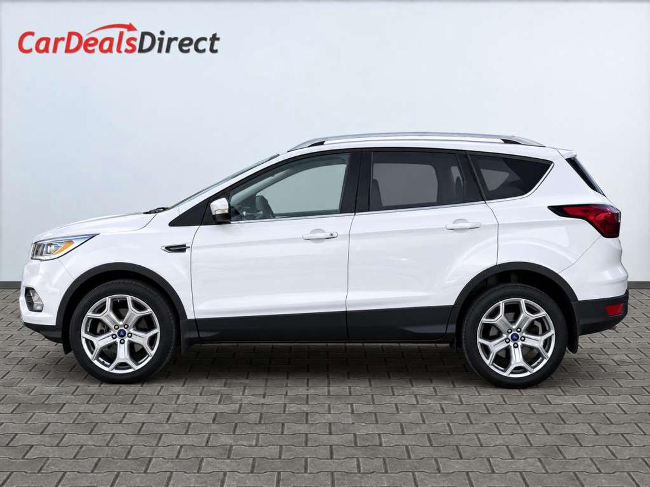 2019 Ford Escape TITANIUM AWD  Sony Premium Sound   Leather   8-in SYNC3 Touchscreen with Voice-Activated Navigation   Apple Carplay/Andro Photo