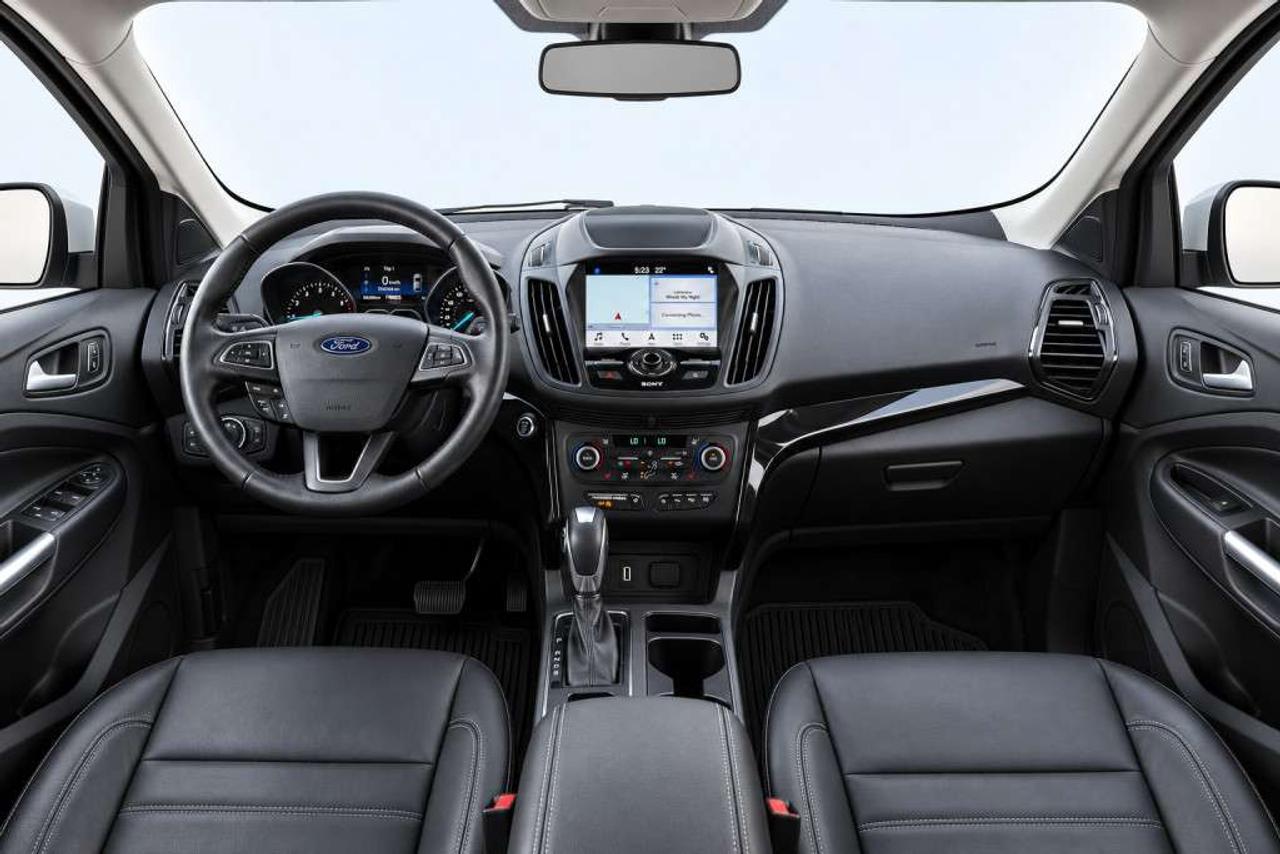 2019 Ford Escape TITANIUM AWD  Sony Premium Sound   Leather   8-in SYNC3 Touchscreen with Voice-Activated Navigation   Apple Carplay/Andro Photo