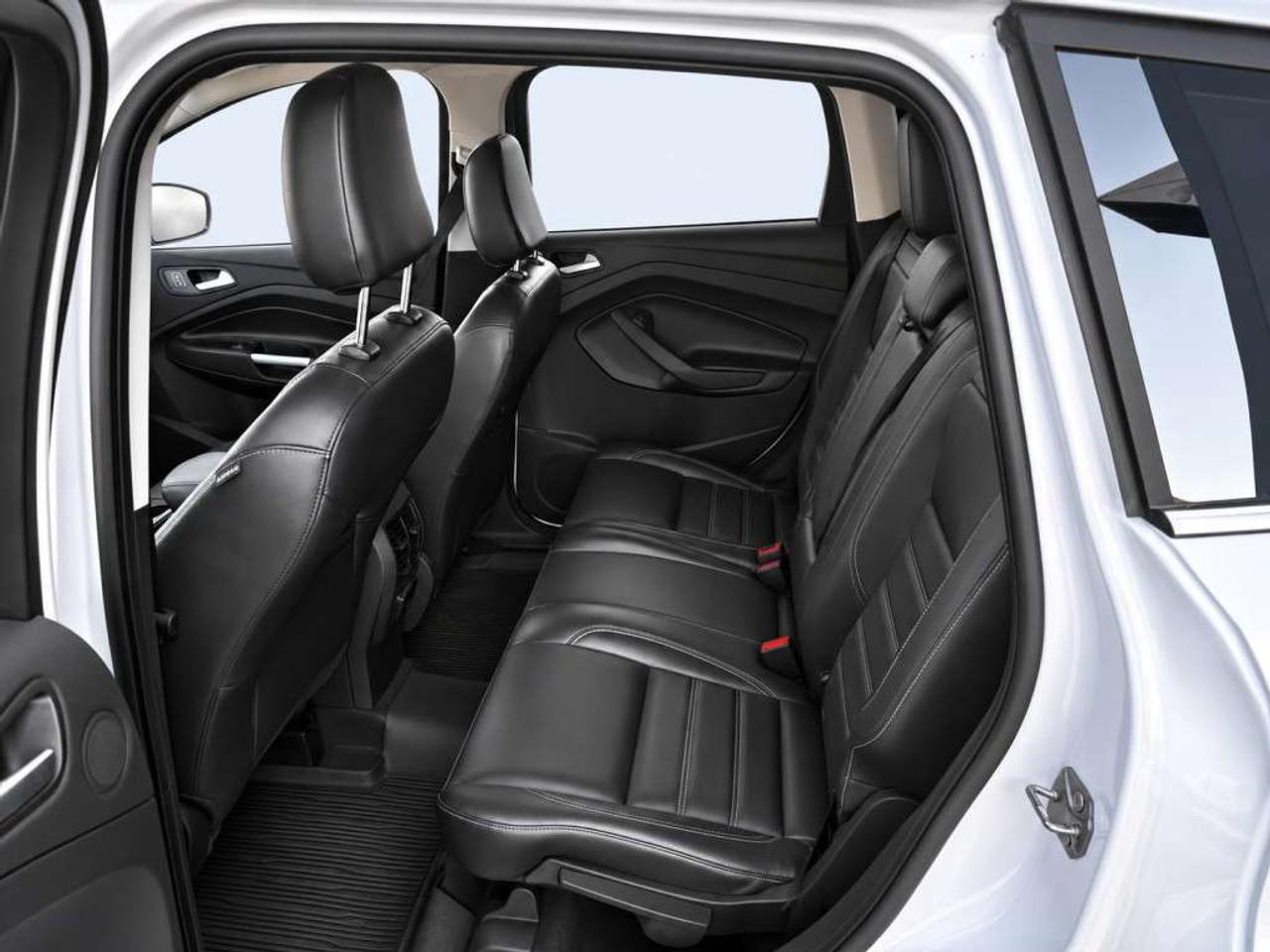 2019 Ford Escape TITANIUM AWD  Sony Premium Sound   Leather   8-in SYNC3 Touchscreen with Voice-Activated Navigation   Apple Carplay/Andro Photo
