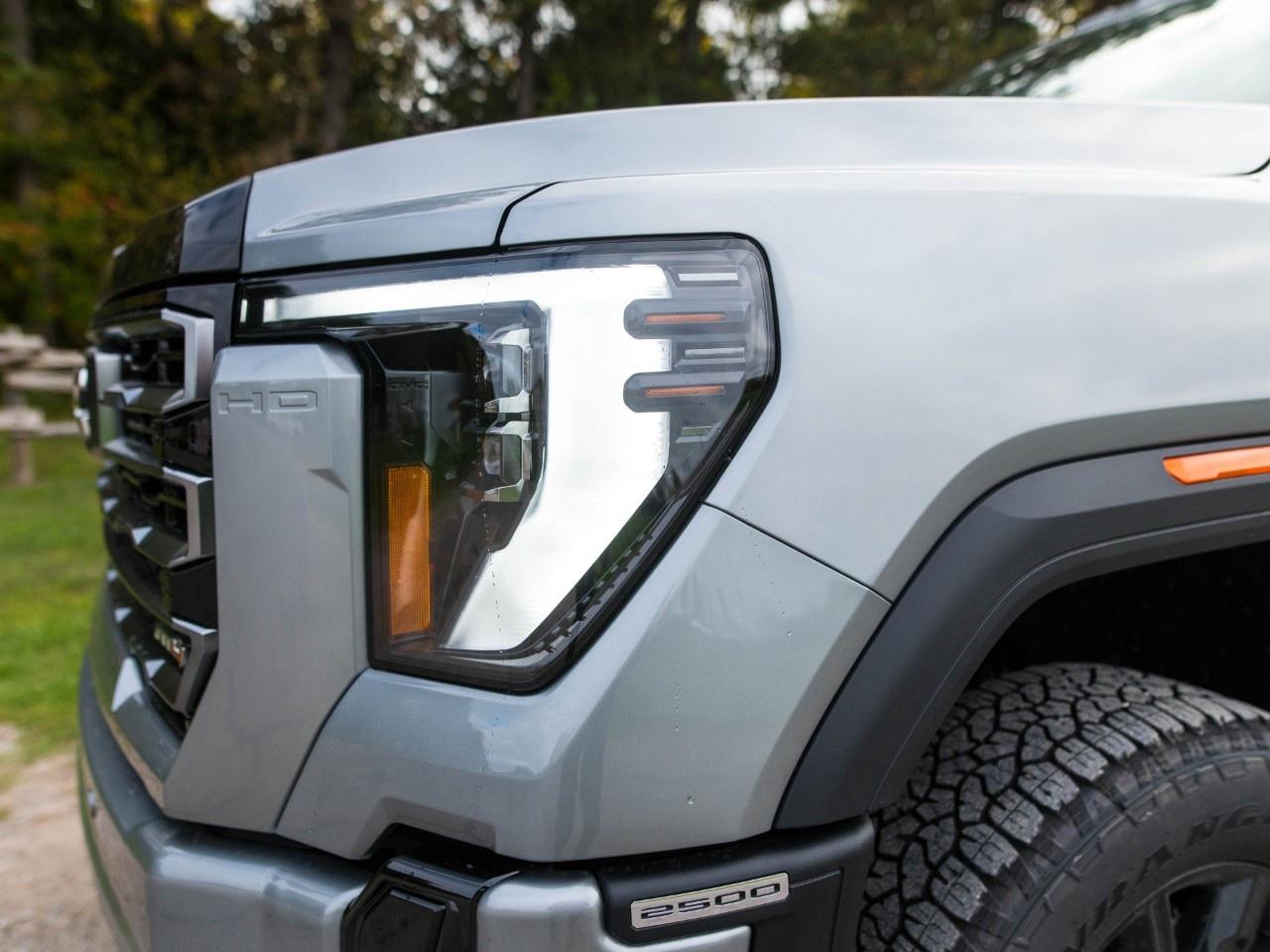 2026 GMC SIERRA 2500HD Crew Cab Standard Box 4-Wheel Drive AT4 Photo