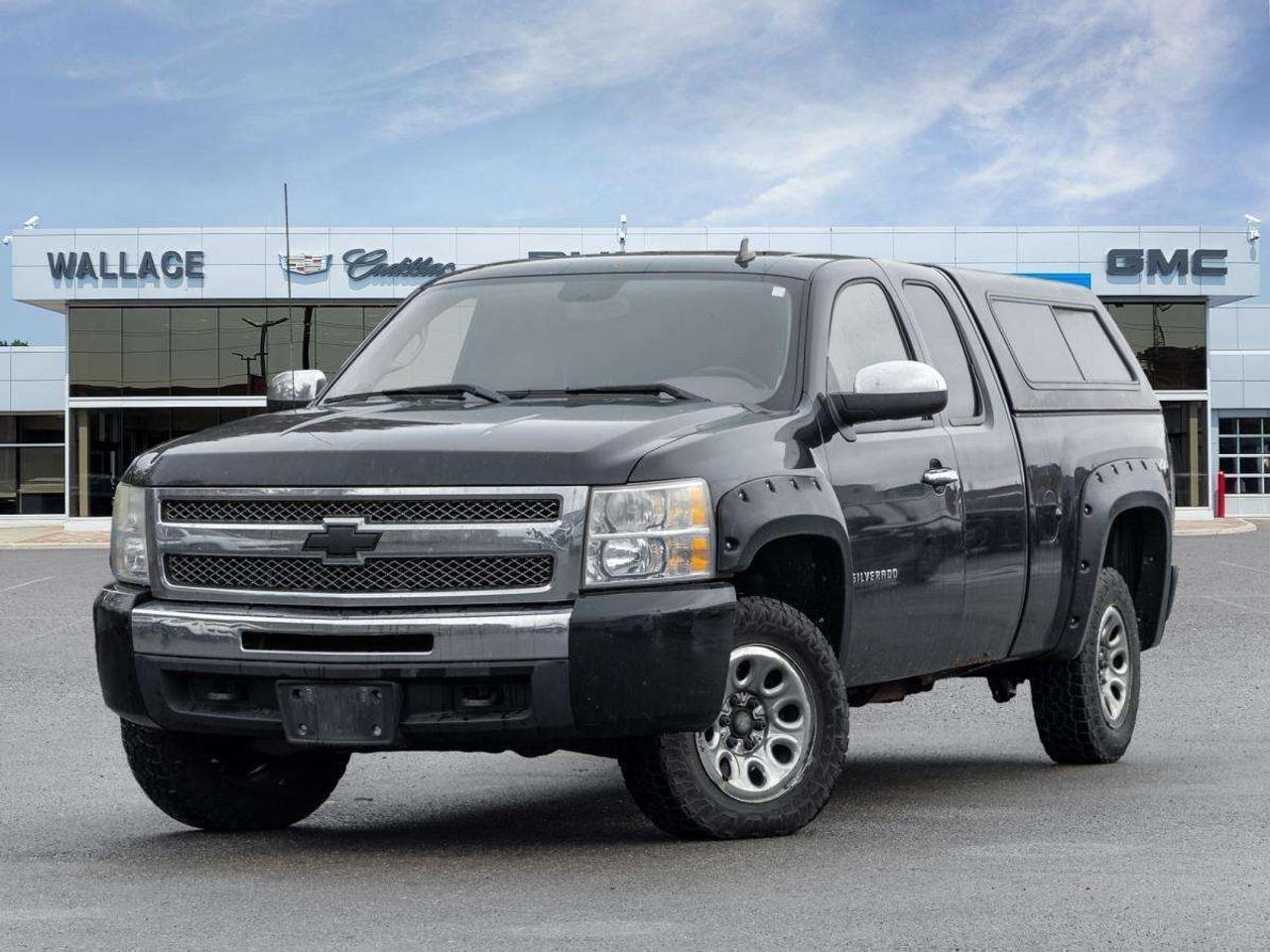 2011 Chevrolet Silverado 1500 4WD Extended Cab Standard Box LS Cheyenne Edition Photo0