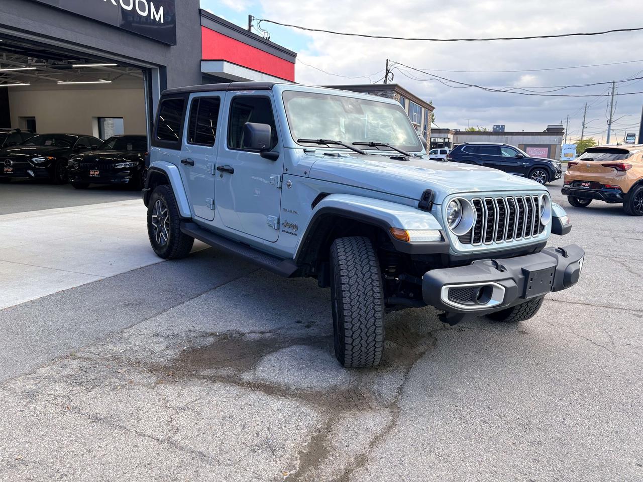 2024 Jeep Wrangler Sahara   2.0L 4WD Auto   Leather   Tech + Safety G Photo4