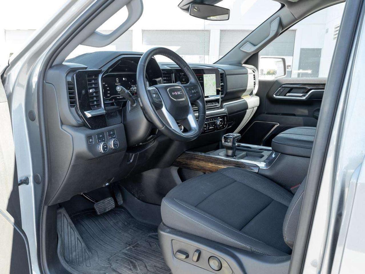 2023 GMC Sierra 1500 Crew Cab Short Box 4-Wheel Drive Elevation Photo