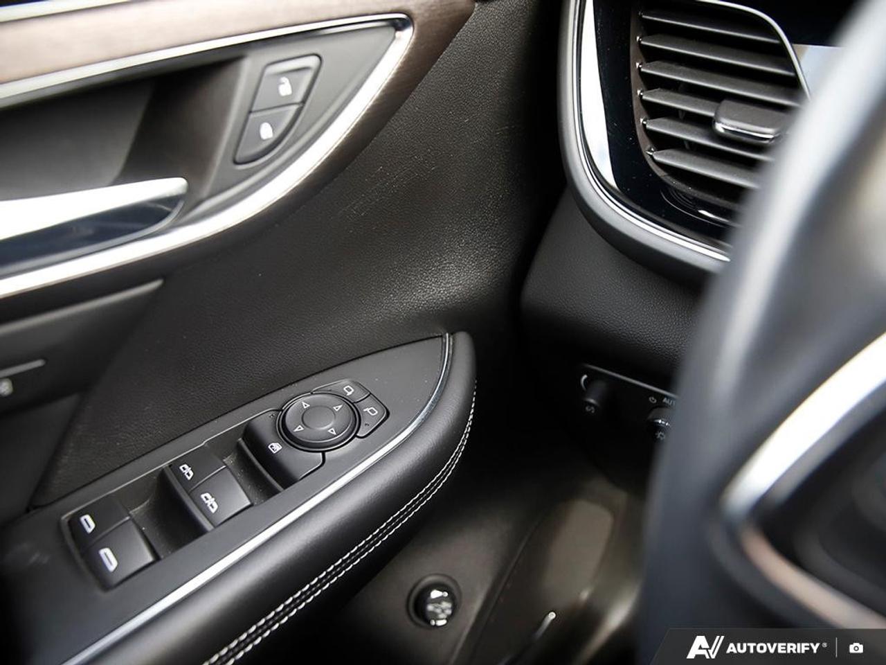 2022 Buick Envision AWD 4dr Avenir Photo