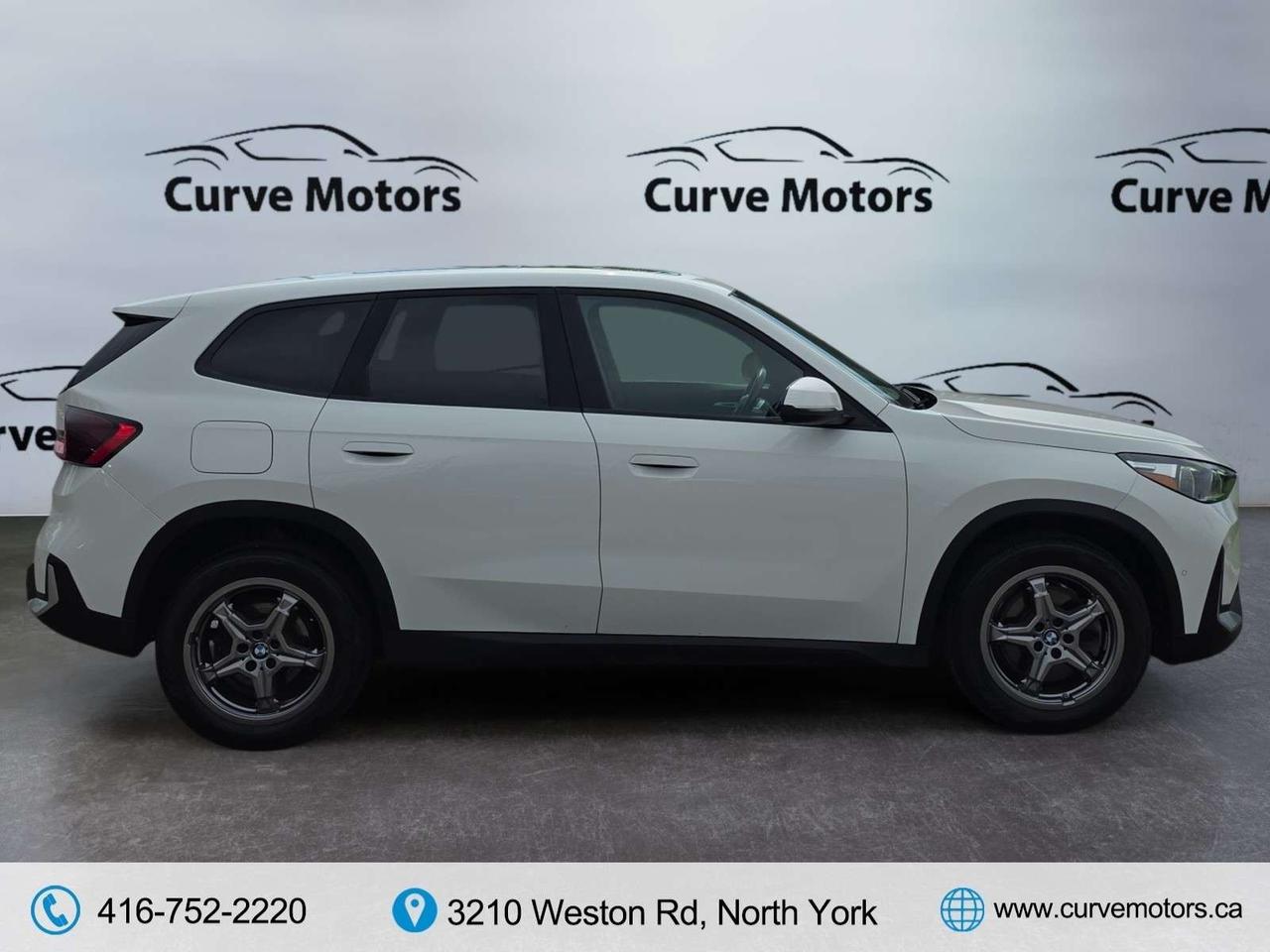 2023 BMW X1 xDrive28i *NO ACCIDENTS/CARPLAY/CAMERA/PANORAMIC ROOF/LED LIGHTS Photo
