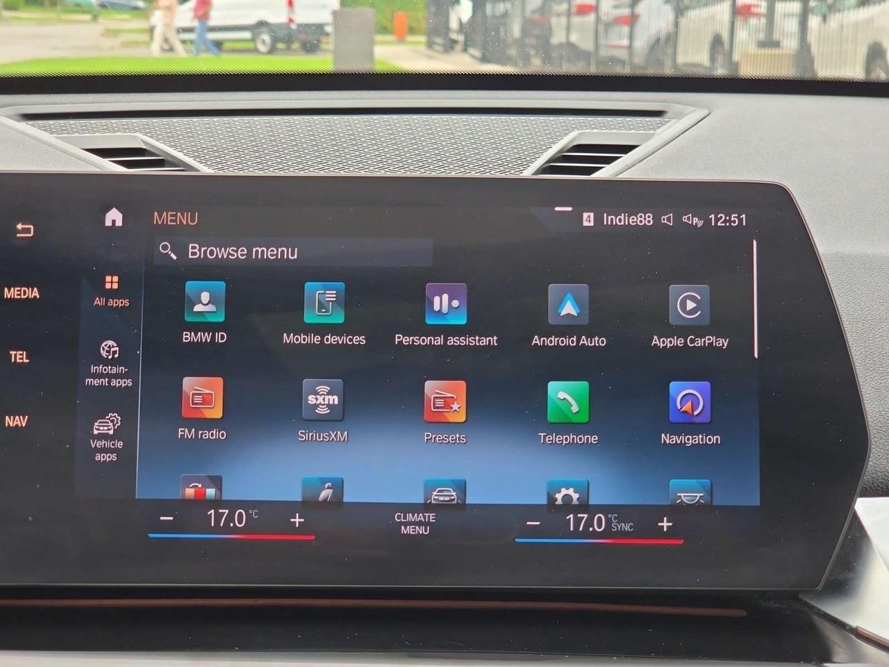2023 BMW X1 xDrive28i *NO ACCIDENTS/CARPLAY/CAMERA/PANORAMIC ROOF/LED LIGHTS Photo