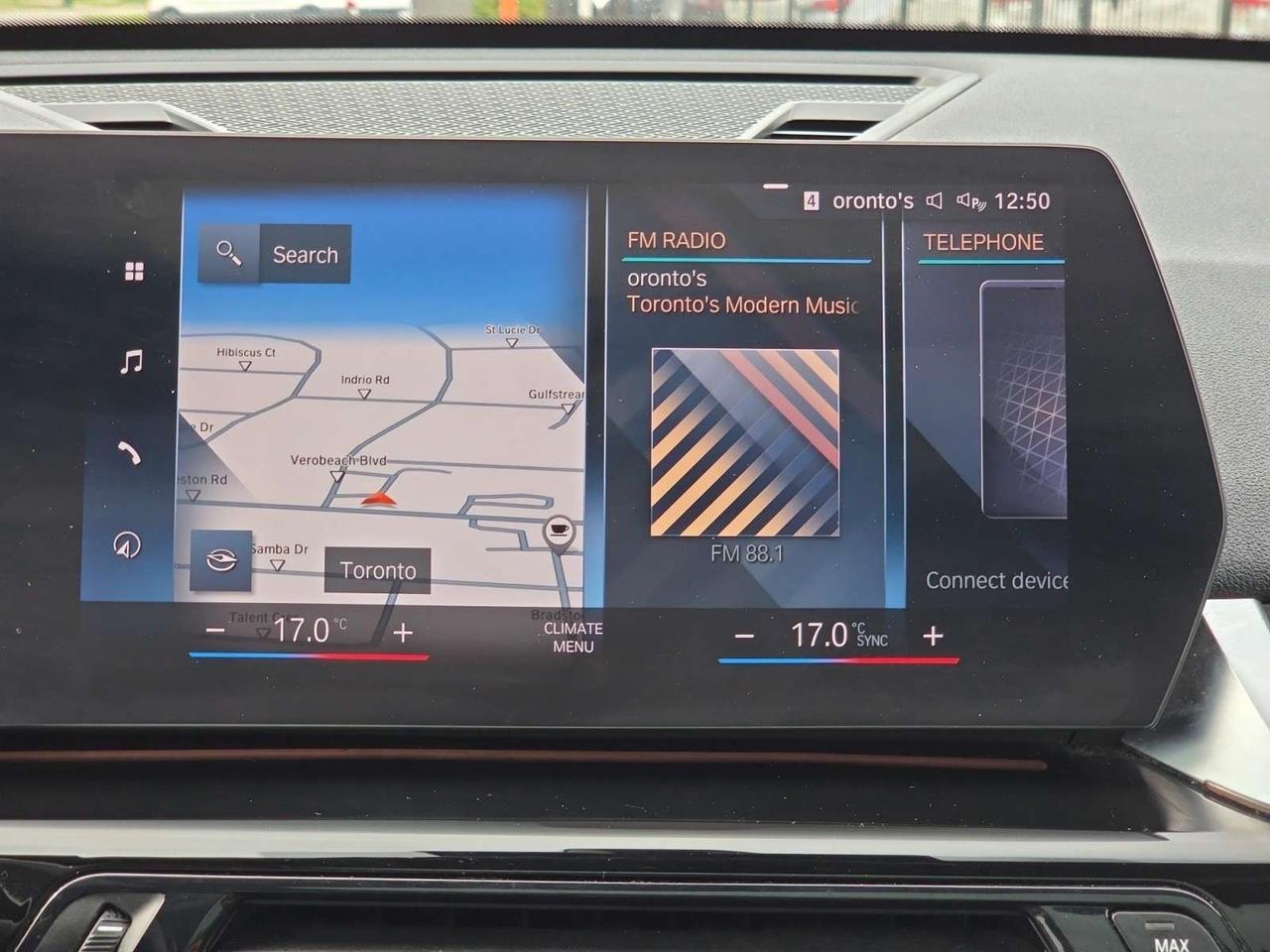 2023 BMW X1 xDrive28i *NO ACCIDENTS/CARPLAY/CAMERA/PANORAMIC ROOF/LED LIGHTS Photo