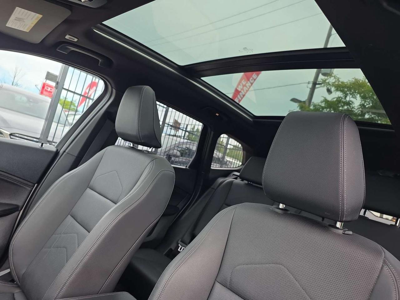 2023 BMW X1 xDrive28i *NO ACCIDENTS/CARPLAY/CAMERA/PANORAMIC ROOF/LED LIGHTS Photo