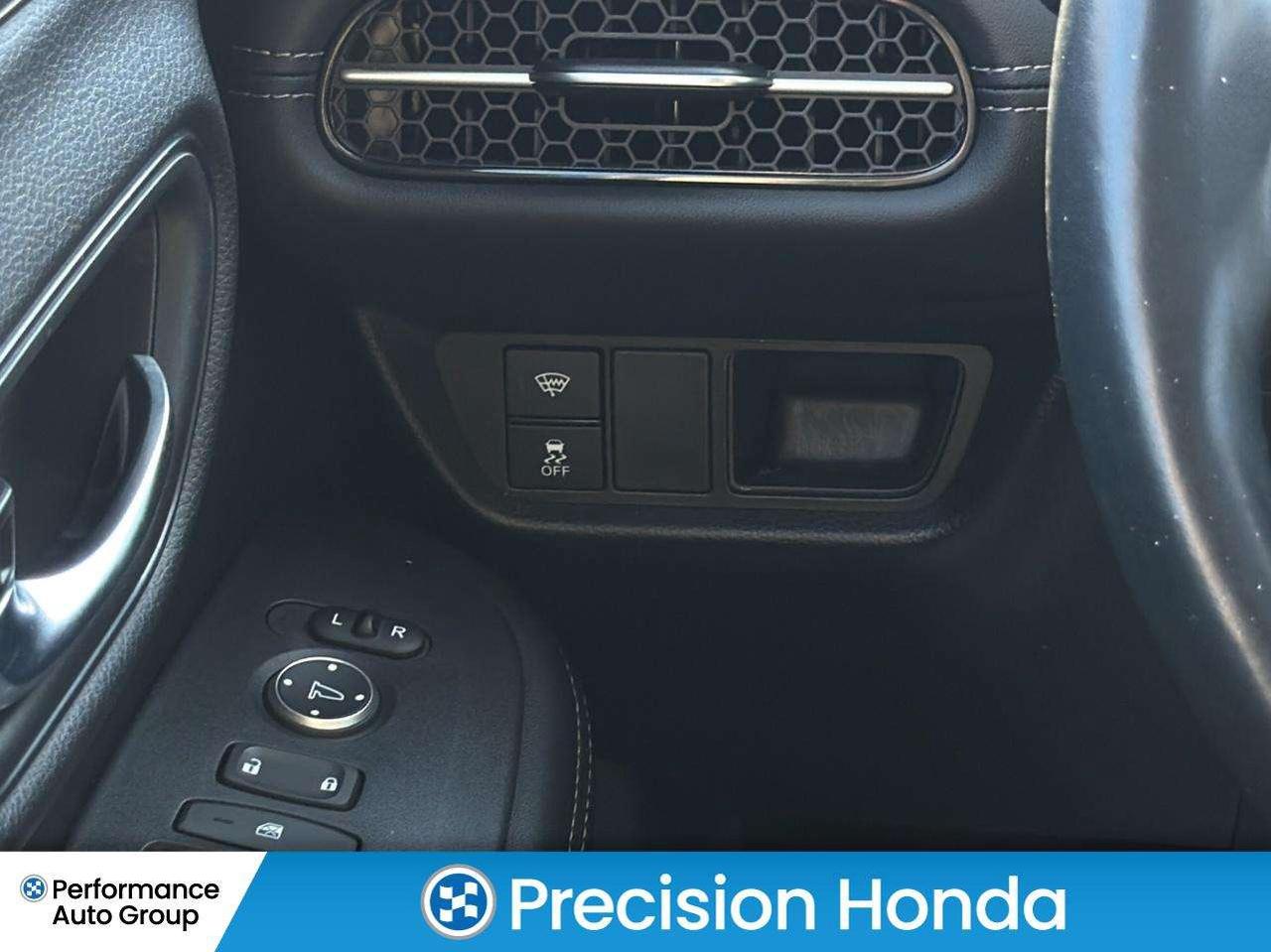 2024 Honda HR-V EX-L Navi Leather Apple Carplay Backup Camera Photo