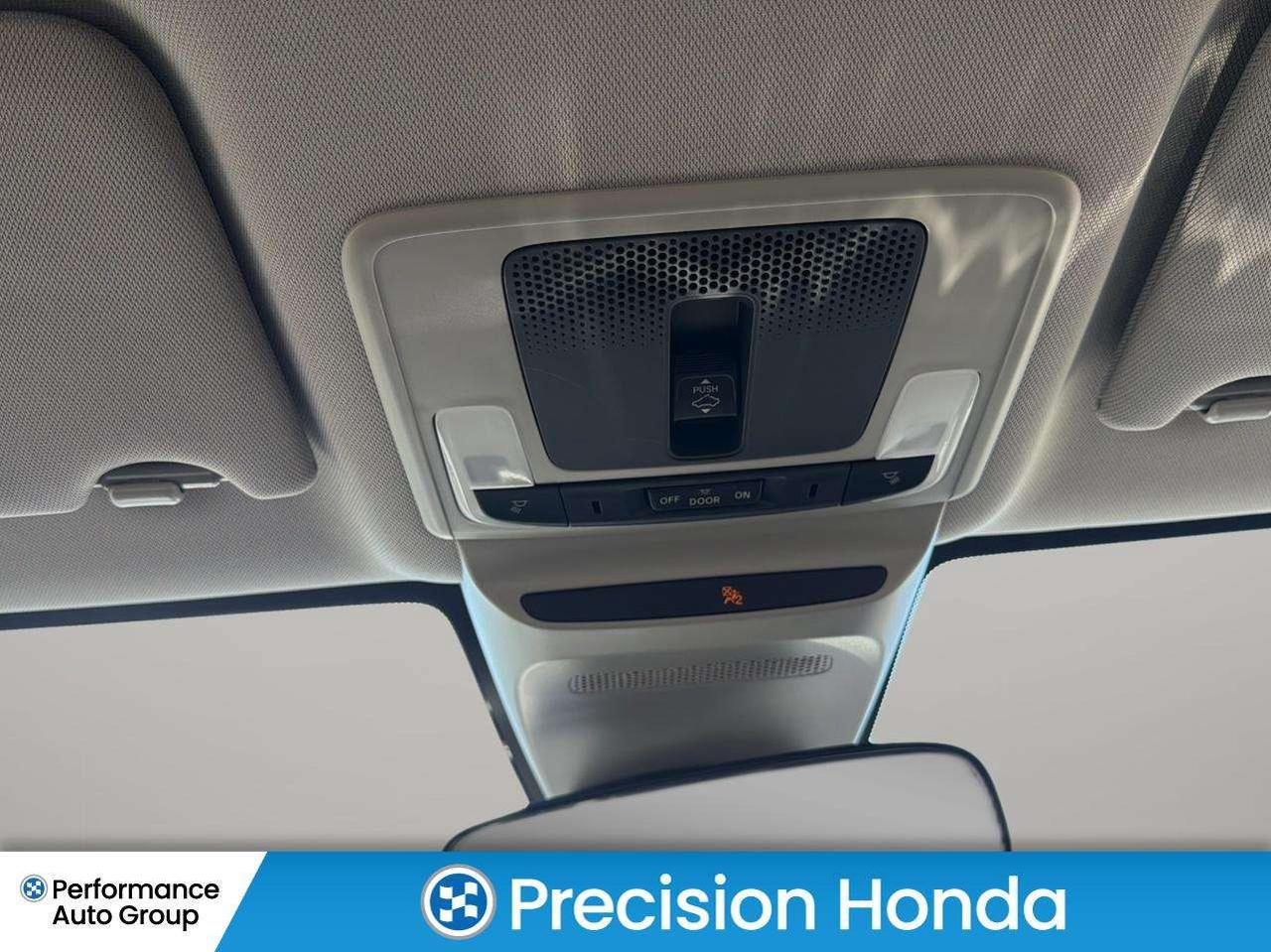 2024 Honda HR-V EX-L Navi Leather Apple Carplay Backup Camera Photo