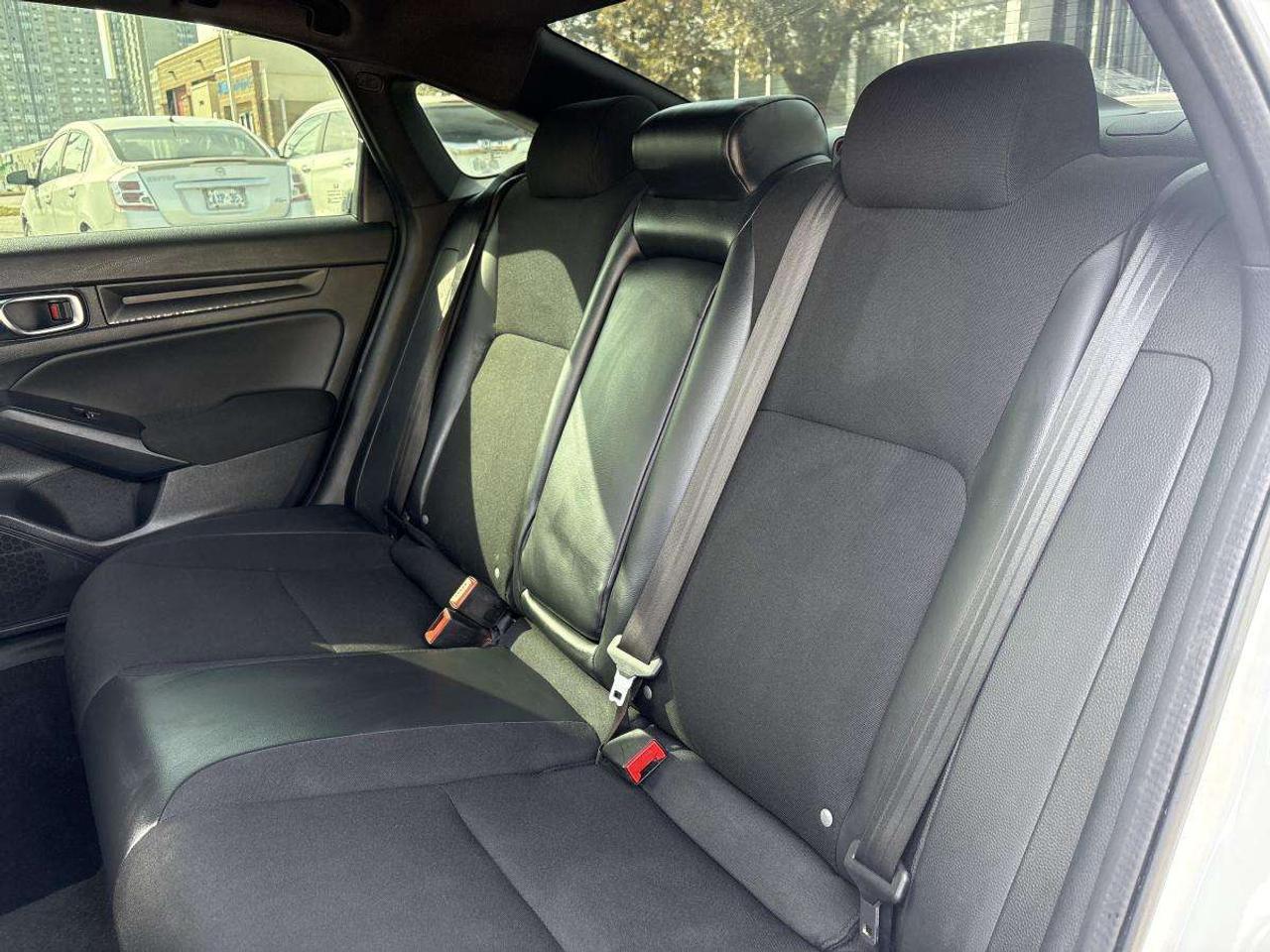 2022 Honda Civic Sport Sunroof/Apple Carplay/Remote Start Photo
