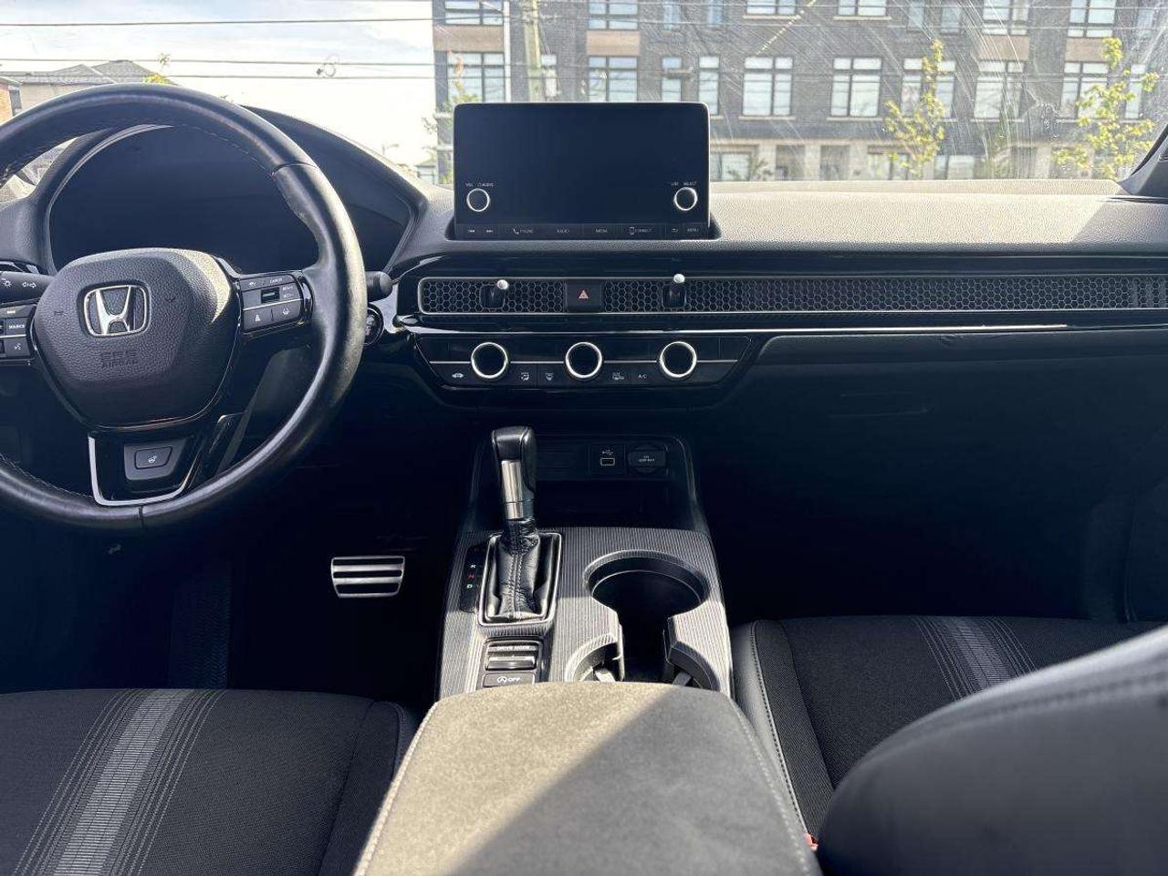 2022 Honda Civic Sport Sunroof/Apple Carplay/Remote Start Photo