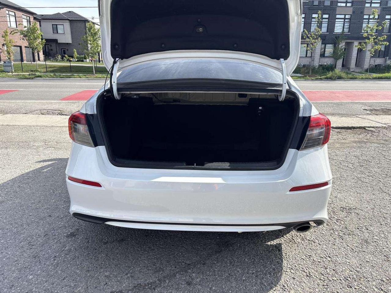 2022 Honda Civic Sport Sunroof/Apple Carplay/Remote Start Photo