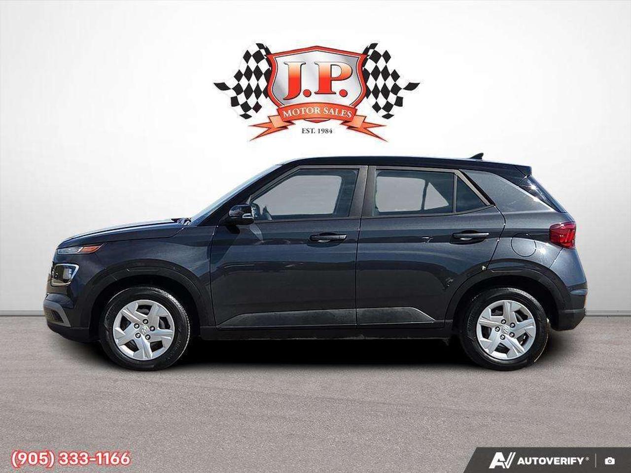 2022 Hyundai Venue Essential w/Two-Tone Apple CarPlay & Android Auto • Heated Front Seats • Keyless Entry • Backup Camera Photo