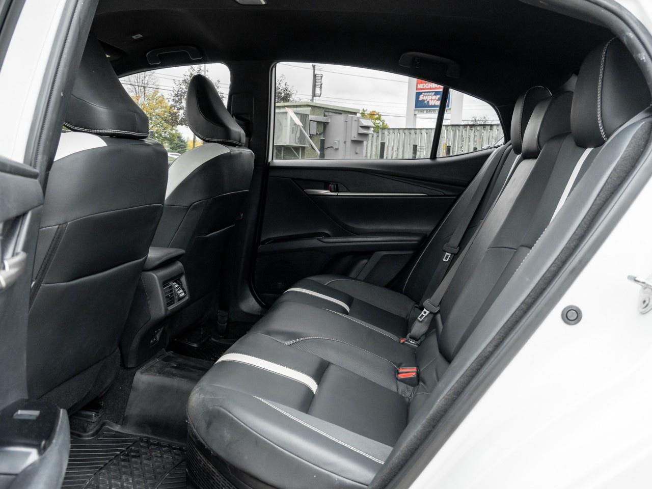 2025 Toyota Camry SE CVT Photo