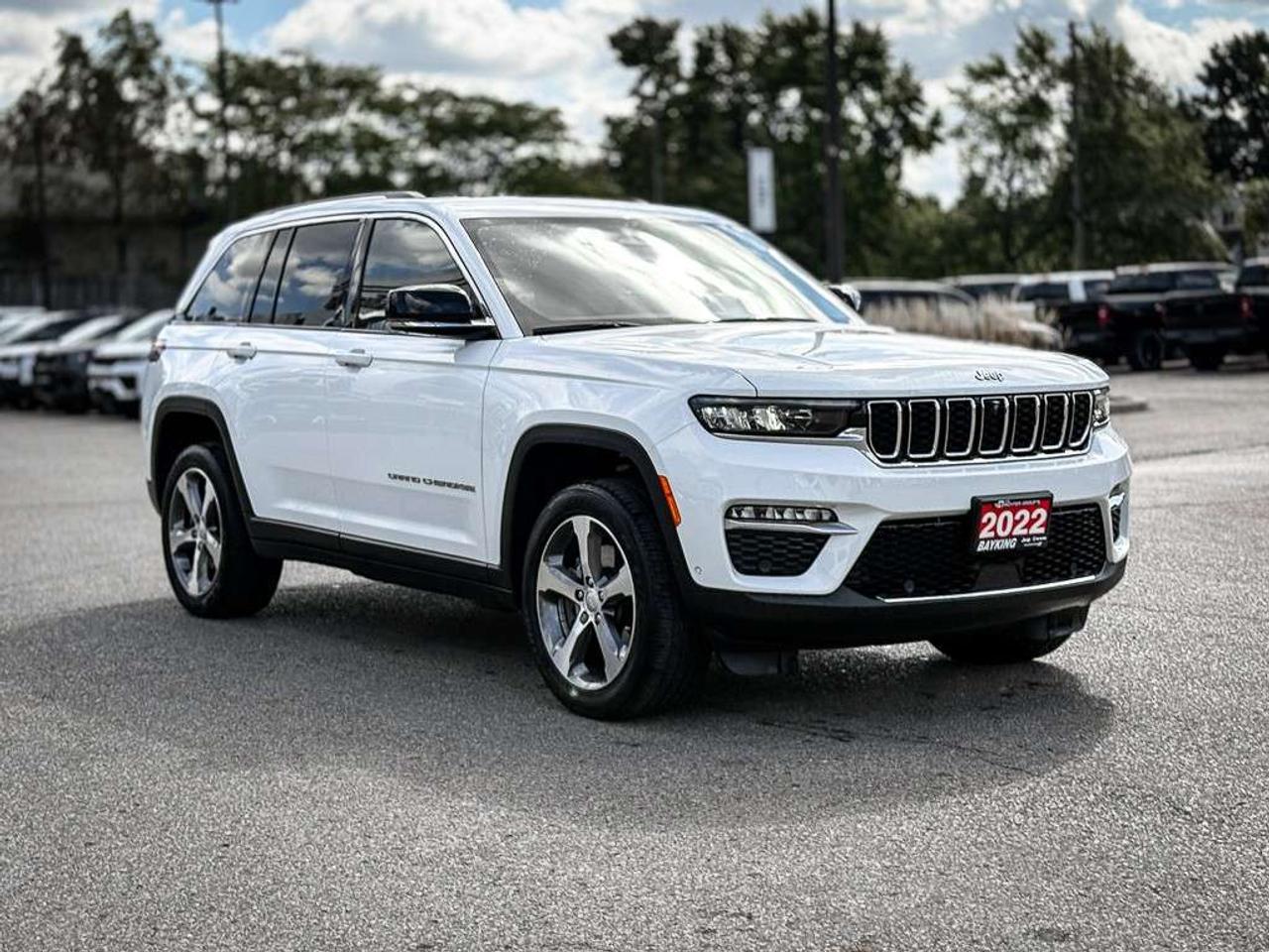 2022 Jeep Grand Cherokee REAR SEAT VIDEO   360 CAM   VENTILATED LEATHER   ADAPTIVE CRUISE   PASSENGER DISPLAY Photo2