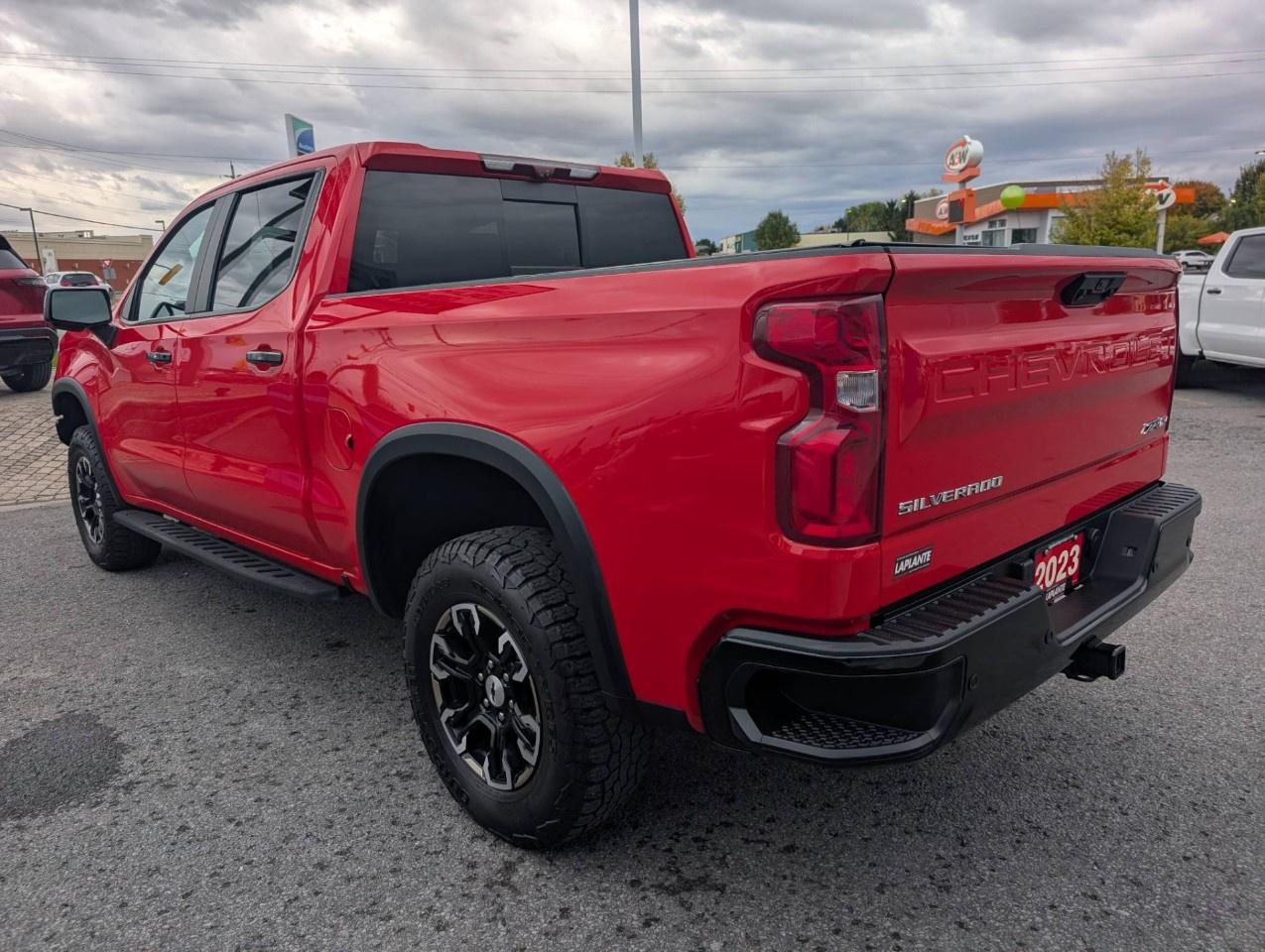 2023 Chevrolet Silverado 1500 Crew Cab Short Box 4-Wheel Drive ZR2 Photo